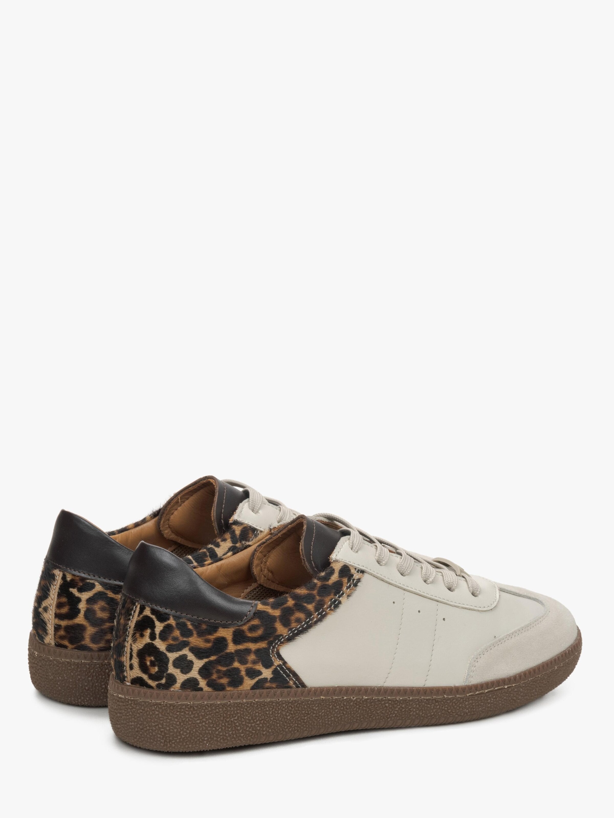 Estro Slip-on '09-3223' in Beige