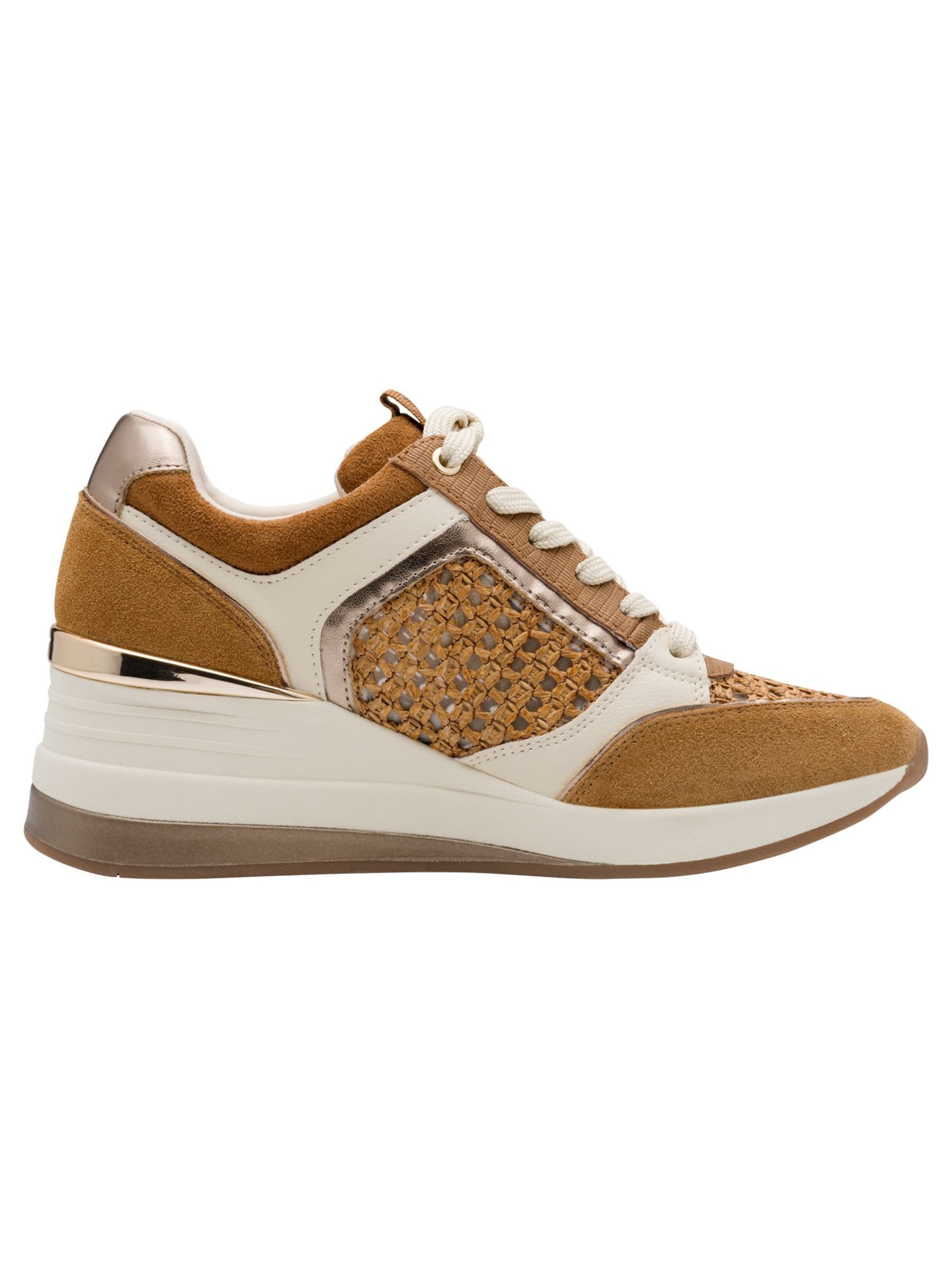 Baskets basses Tamaris en beige