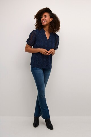 Cream Blouse 'Danika' in Blauw