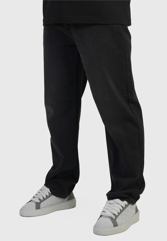 regular Jeans di SikSilk in nero: frontale