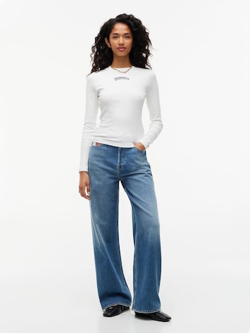Tommy Jeans - Camiseta 'ESS' en blanco