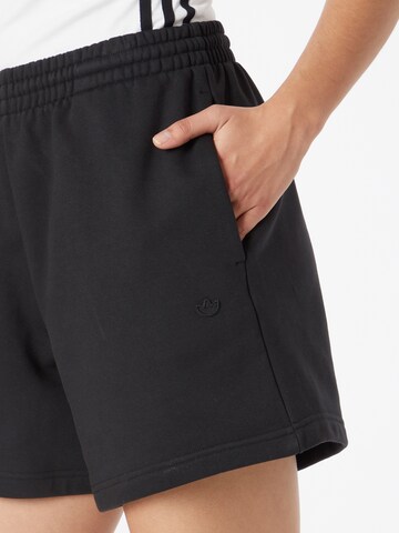 Regular Pantaloni de la ADIDAS ORIGINALS pe negru