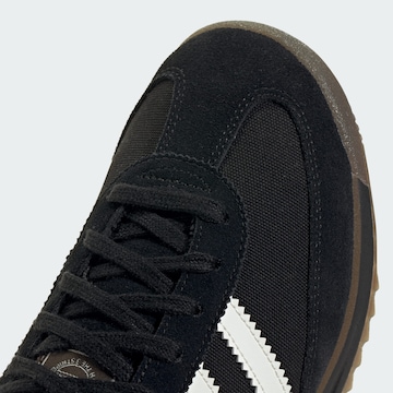 Baskets basses 'SL 72' ADIDAS ORIGINALS en noir