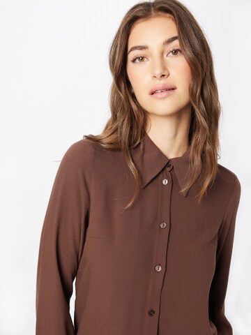 Chemisier Monki en marron