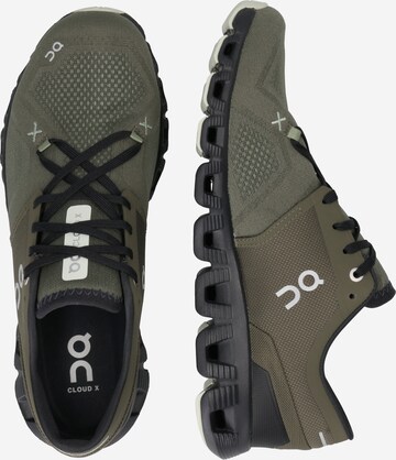 On Running Shoes 'CloudX3' in Green