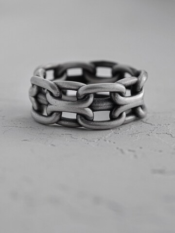 REYTEL Ring 'FUERZA' in Silver: front