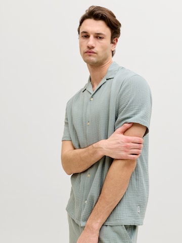 JJ Rebel Regular Fit Paita 'JREBJASON PATRICK' värissä harmaa