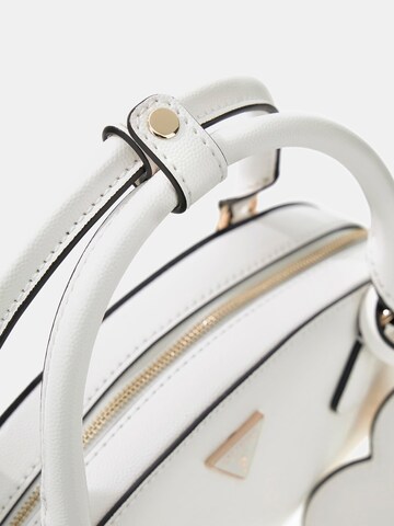 GUESS Shoulder Bag 'Isobel' in White