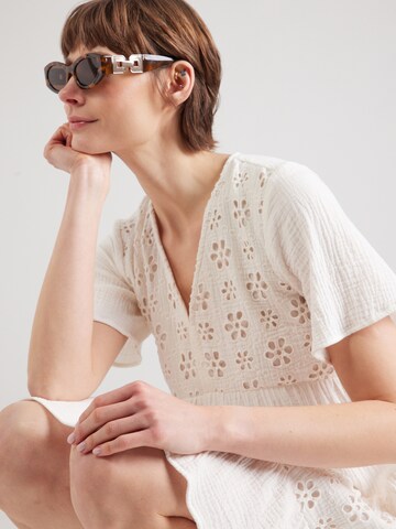 VERO MODA Klänning 'VMNATALI' i vit