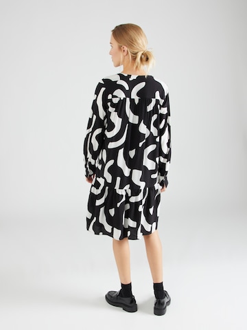 Robe COMMA en noir