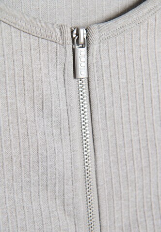 Cardigans de sport Aim'n en gris