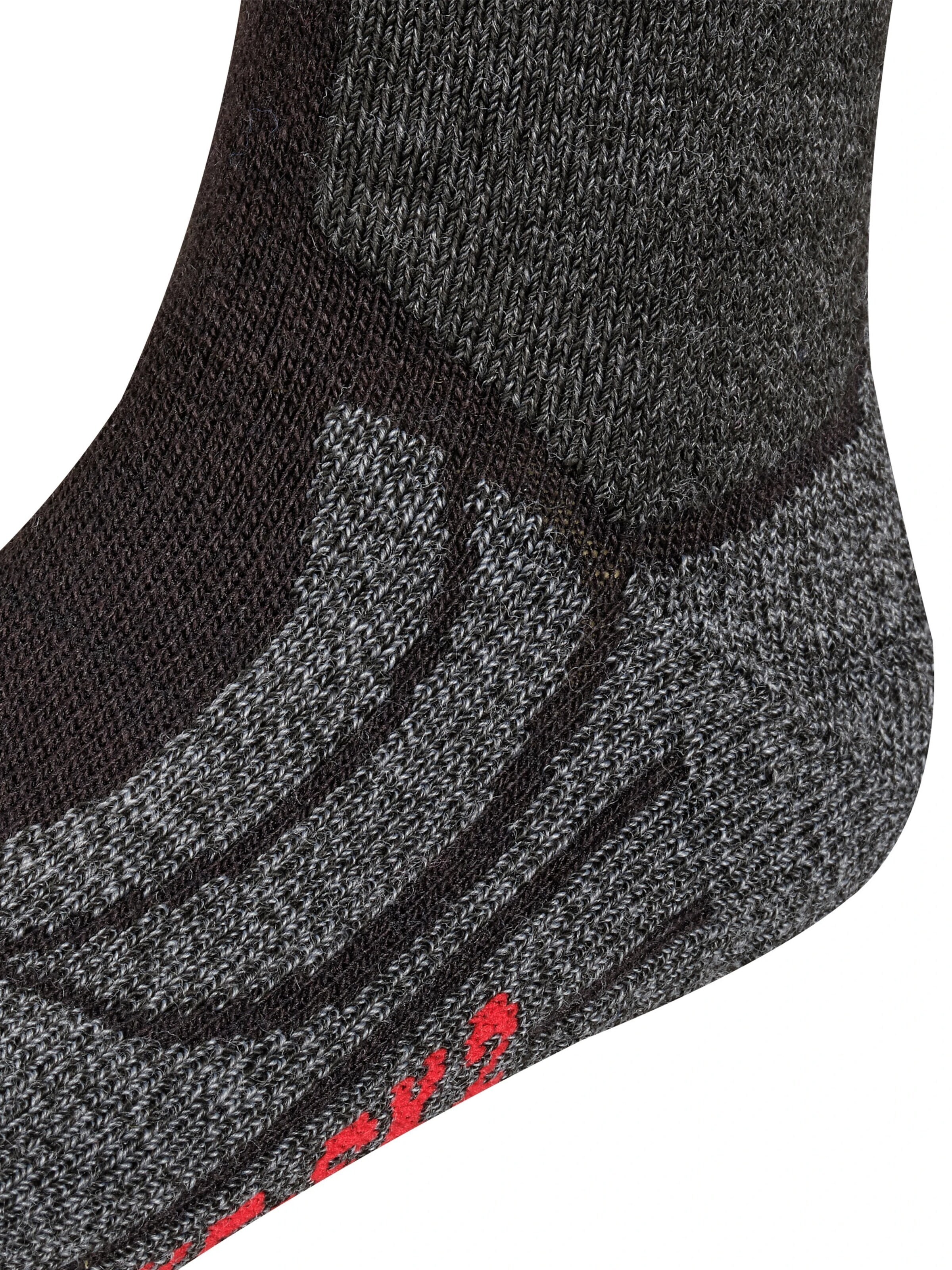 FALKE Athletic Socks 'SK2 Intermediate' in Black