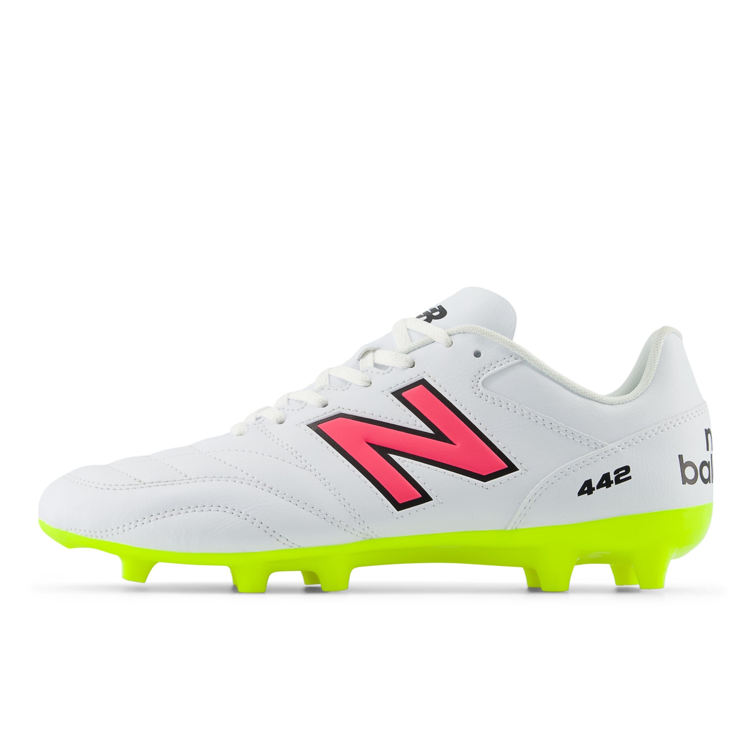 new balance Soccer shoe '442 Academy' in White