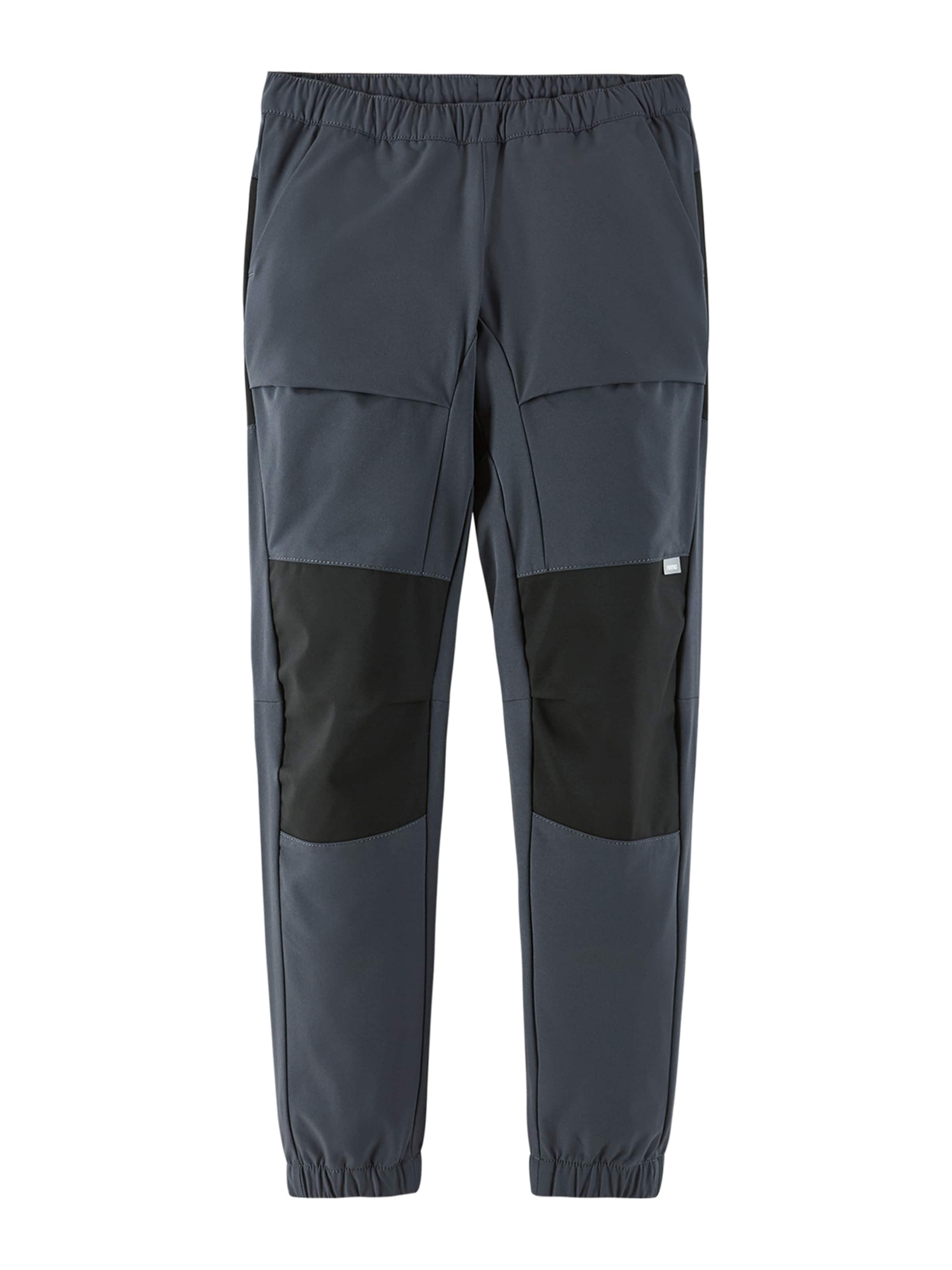 Reima Конический (Tapered) Функциональные штаны 'Vaeltaa' в Черный: спереди