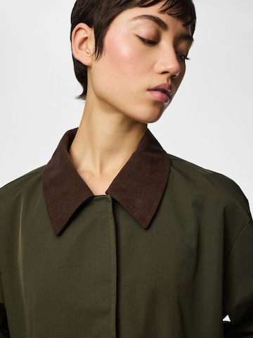 PIECES Between-Season Jacket 'PCJorma' in Green