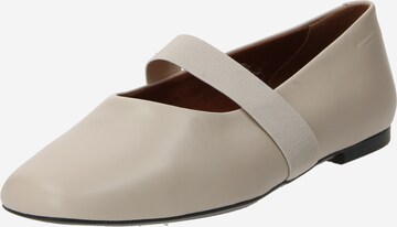 VAGABOND SHOEMAKERS Ballet Flats in White: front