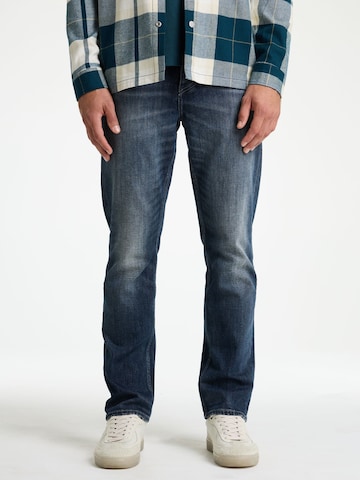 CHASIN' Regular Jeans 'Tavon Rogue' in Blue: front
