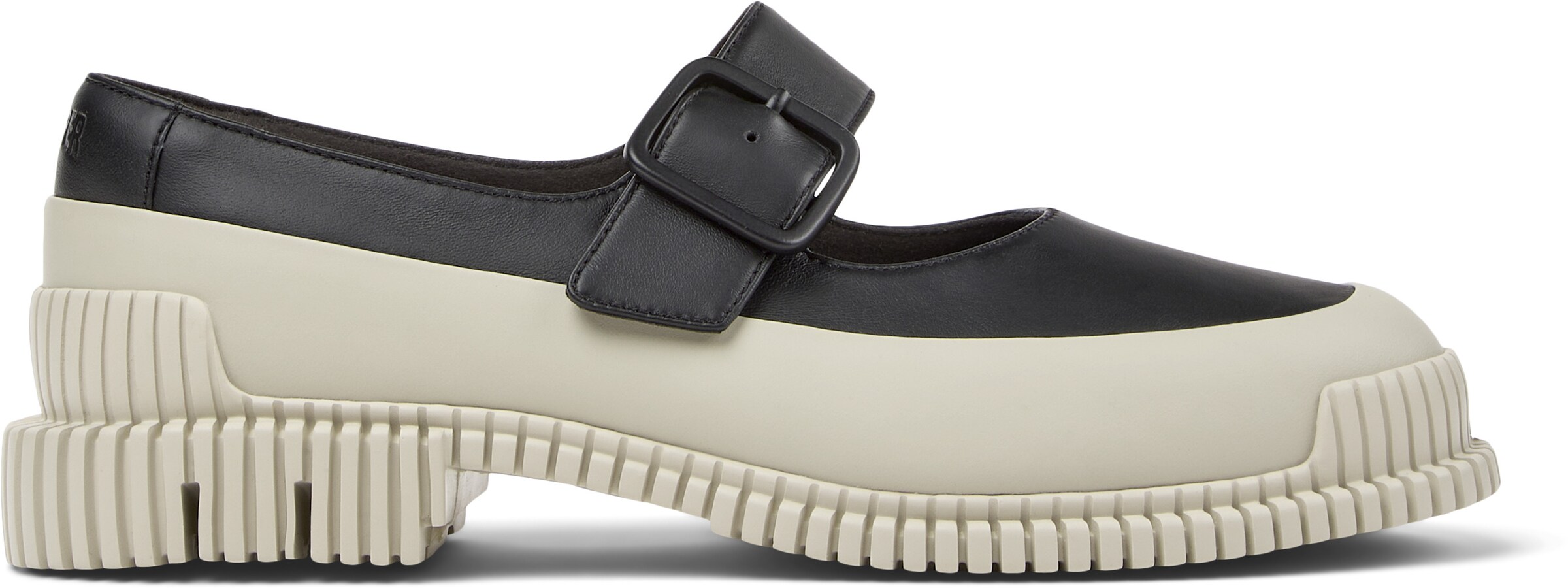 CAMPER Classic Flats 'Pix' in Black