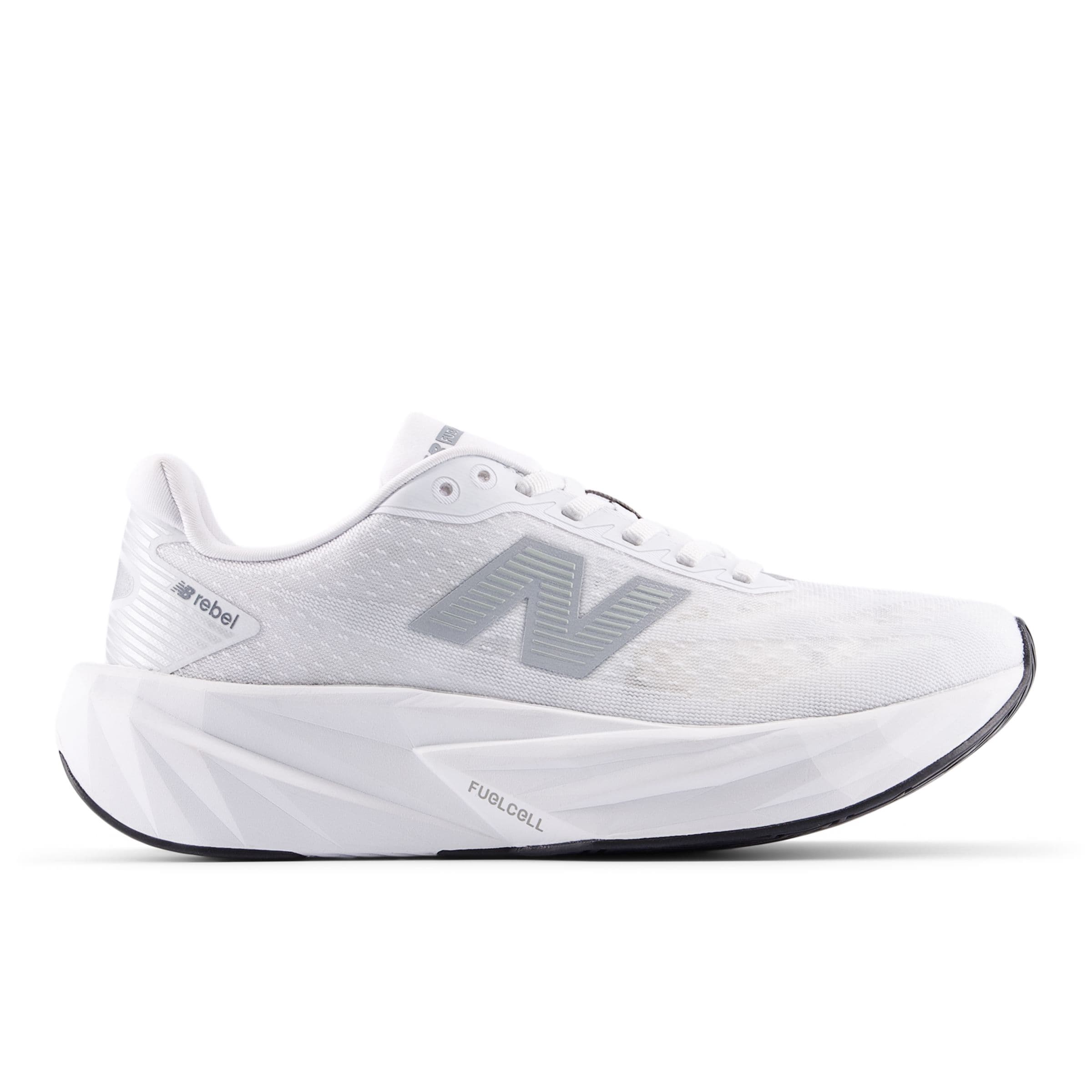 Chaussure de course 'Rebel V5' new balance en blanc : devant