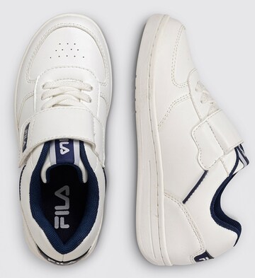 FILA Sneakers in White