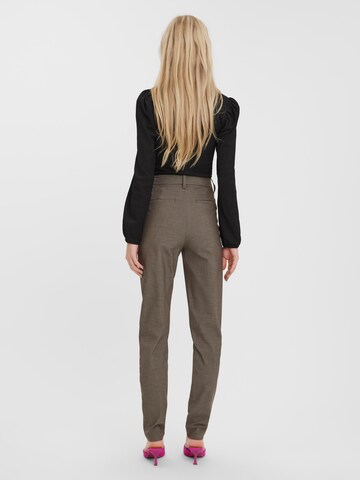 VERO MODA Slimfit Hose 'Smilla' in Braun