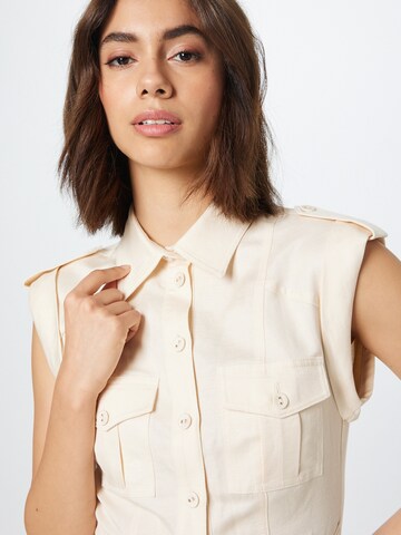 Abito camicia di Karen Millen in beige