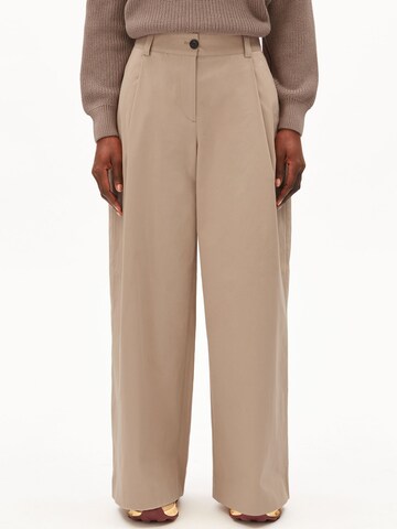 ARMEDANGELS Regular Broek in Bruin: voorkant