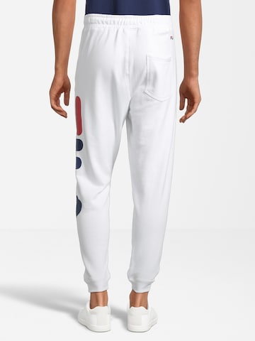 Tapered Pantaloni sportivi ' Apparel BRONTE ' di FILA in bianco