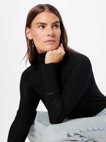 Calvin Klein Sweater in Black