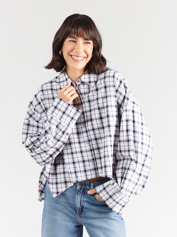 DRYKORN Блуза 'OSHIA' в бяло: отпред