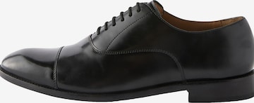 juoda Next Batai su raišteliais: priekis