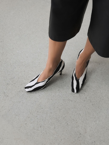 Next Γόβες 'Forever Comfort' σε μαύρο