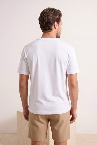 Trendyol - Camiseta en blanco