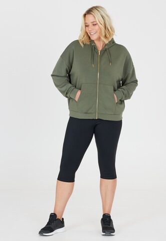 Q by Endurance Zip-Up Hoodie in Green