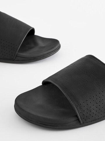 Next Pistokkaat värissä musta
