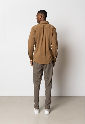 Clean Cut Copenhagen Regular fit Overhemd in Bruin