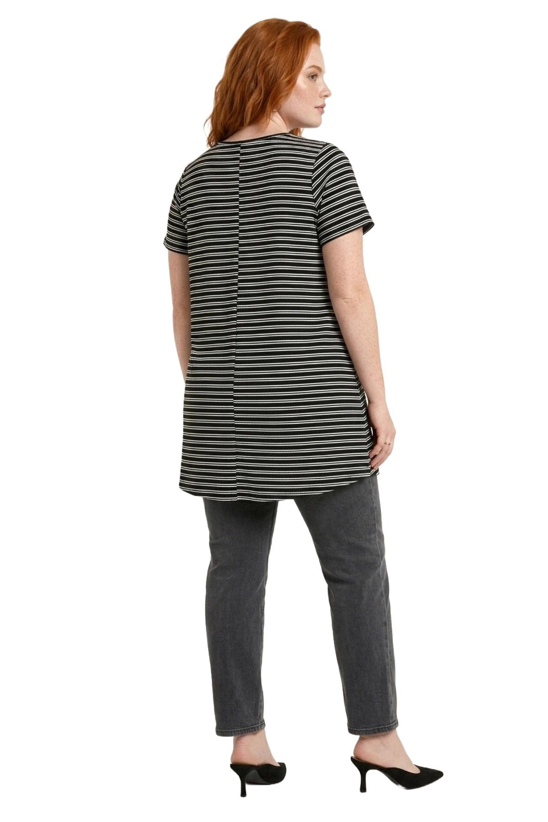 T-shirt Shape Of You en noir