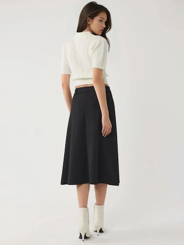 Gonna di Busem in nero