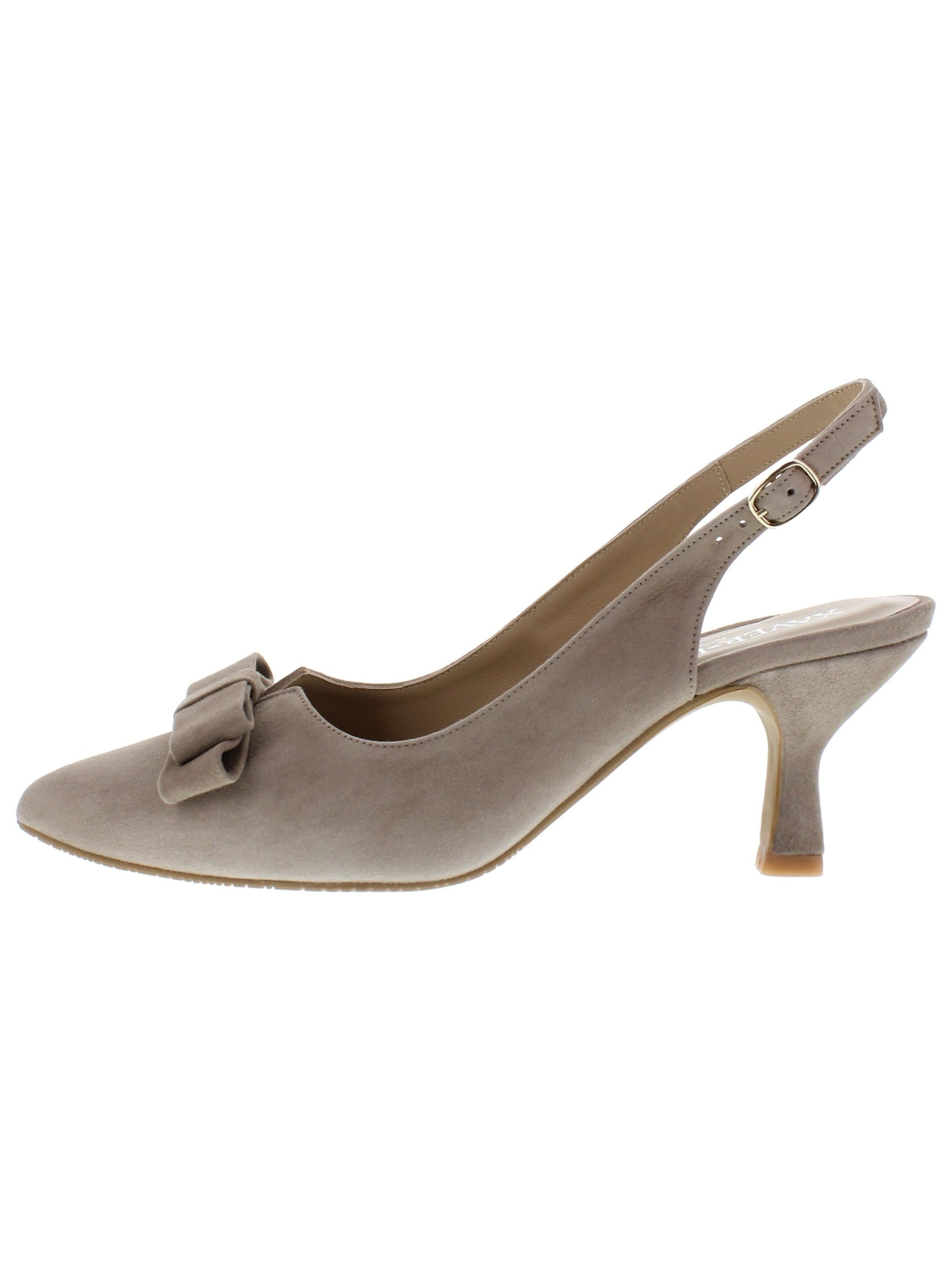 XAVER LUIS Schuhmanufaktur Slingback Pumps 'MARISA' in Beige: front