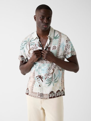 GUESS Regular fit Button Up Shirt in Beige: front