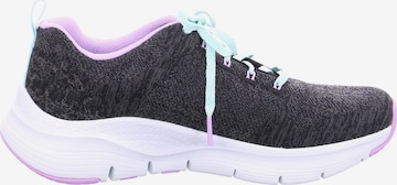 SKECHERS - Sapatilhas baixas 'Arch Fit' em preto