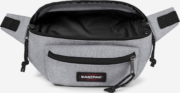 EASTPAK Ledvinka 'Doggy' – šedá