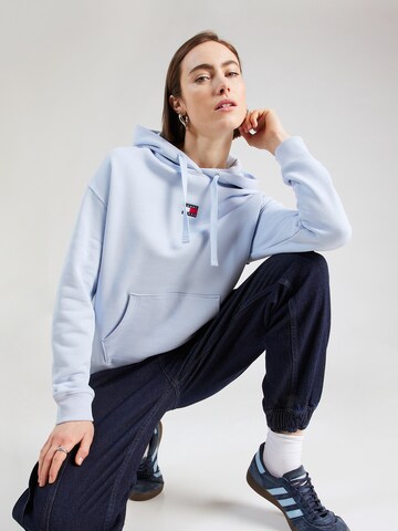 Sweat-shirt Tommy Jeans en bleu : devant