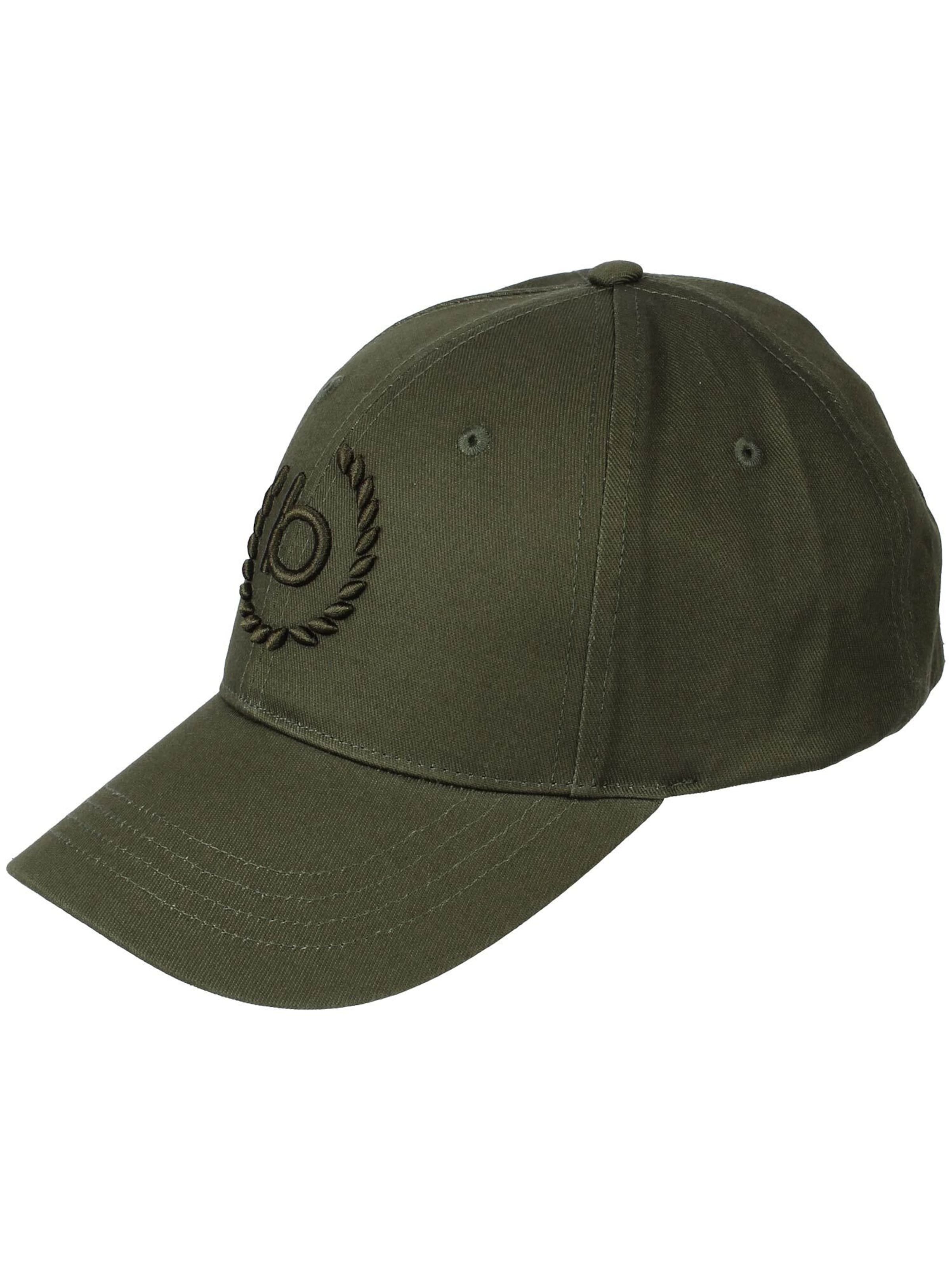 bugatti Cap in Green: front