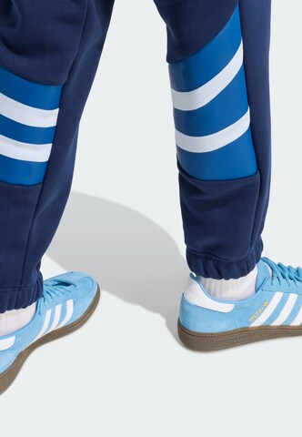 ADIDAS ORIGINALS Loosefit Broek 'Santiago' in Blauw