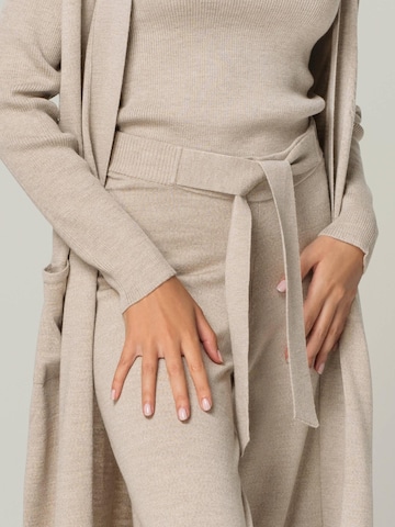 YOU LOOK PERFECT Hausanzug 'LOUNGEWEAR SET  - Cardigan Blossom & Top Blossom & Pants Bailey' in Beige