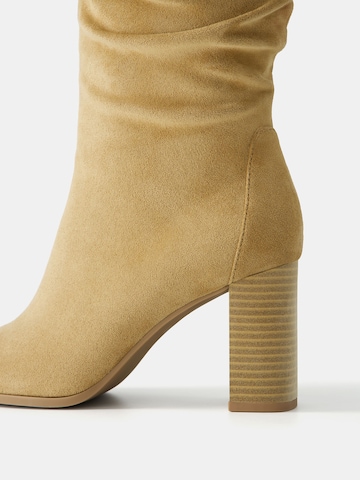 Bershka Boots in Yellow