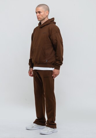 Tom Barron Tracksuit in Brown