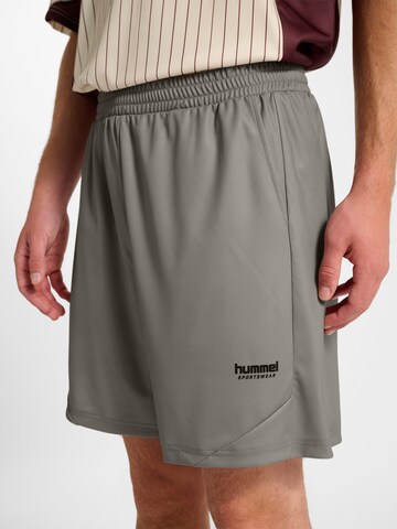 Hummel Loosefit Broek in Grijs