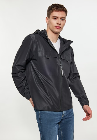 urban rain by Schmuddelwedda Between-Season Jacket in Black: front